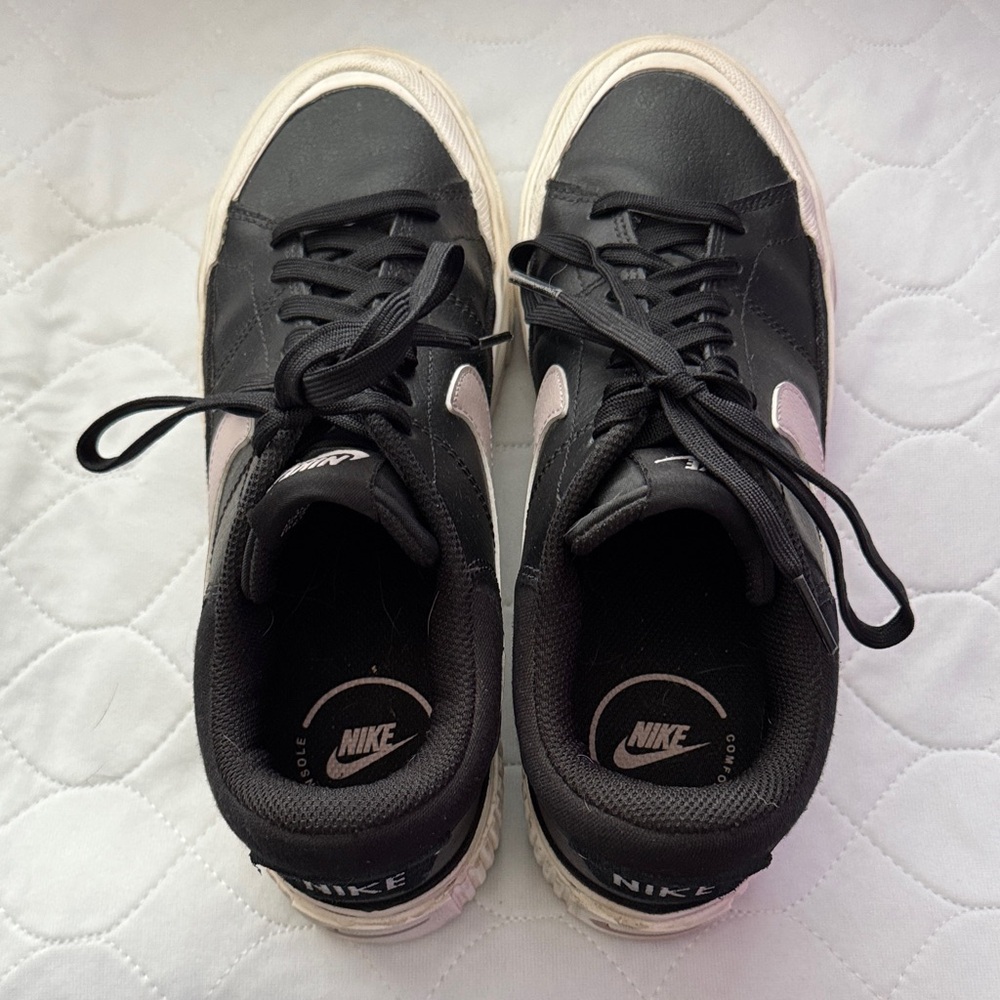 Nike Black and Cream Sneakers - Picture 2 of 3